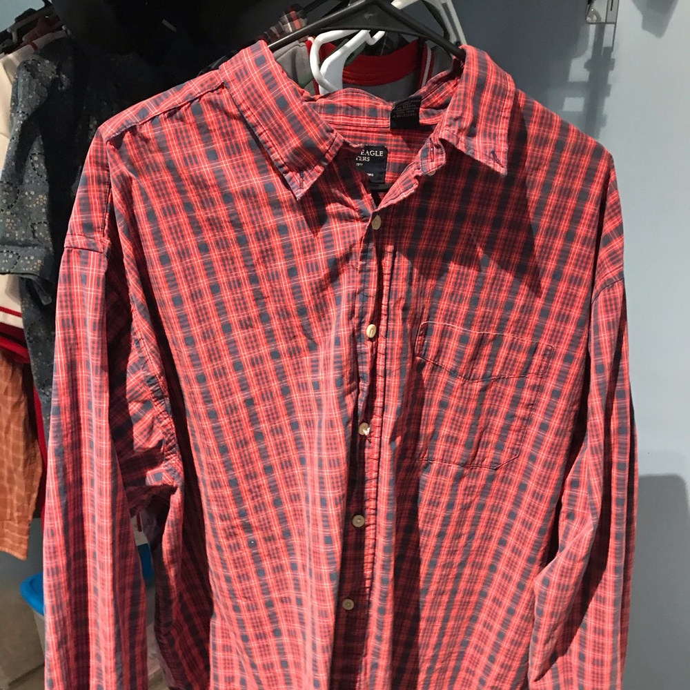 Vintage (2001-2002) Red American Eagle Shirt XL